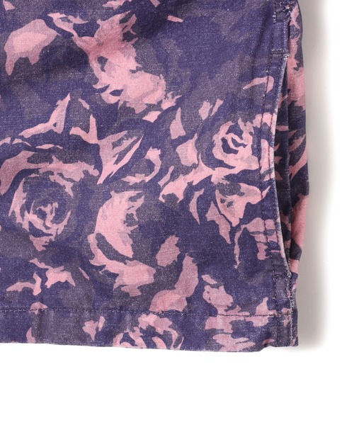 atmos pink(アトモスピンク)の「atmos pink Rose Camouflage Jacket / アトモスピンク ローズ カモフラージュ ジャケット(その他アウター・レディース・ピンク/カーキ・FREE)」の8枚目の写真