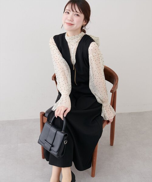 natural couture(ナチュラルクチュール)の「ストレッチタック入りジャンスカ(ワンピース・レディース・オフホワイト/ブラック/ネイビー・FREE)」の10枚目の写真