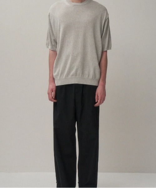 ATON（エイトン）の「ATON (エイトン)LIGHT TC GABARDINE | WASHED WIDE PANTS（その他パンツ・メンズ・ベージュ/ブラック・6/4）」の8枚目の写真