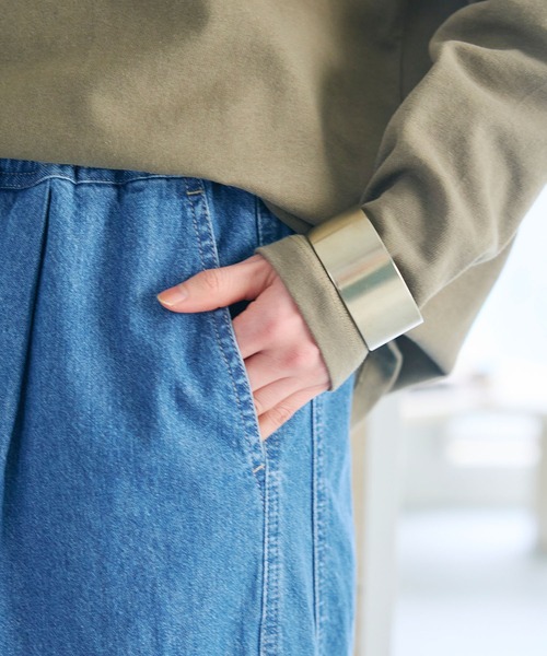 CROSS FUNCTION(クロスファンクション)の「《撥水》FRESH DENIM ドロストデニムワイドパンツ【CROSS FUNCTION/クロスファンクション】(デニムパンツ・レディース・インディゴブルー/サックスブルー・LL/L/M)」の13枚目の写真