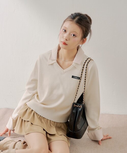 Chico(チコ)の「シャツレイヤードVネックニット(ニット/セーター・レディース・ブラック/グレー/アイボリー/ピンク・FREE)」の12枚目の写真