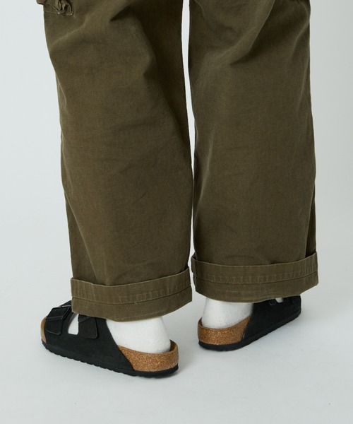 BIRKENSTOCK（ビルケンシュトック）の「[BIRKENSTOCK/ビルケンシュトック] ARIZONA アリゾナ スエードレザー サンダル（サンダル・メンズ・ブラック/ベージュ・26/26.5/27）」の9枚目の写真