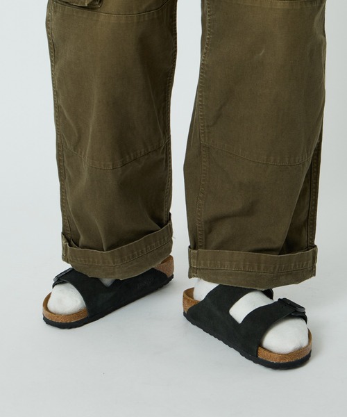BIRKENSTOCK（ビルケンシュトック）の「[BIRKENSTOCK/ビルケンシュトック] ARIZONA アリゾナ スエードレザー サンダル（サンダル・メンズ・ブラック/ベージュ・26/26.5/27）」の7枚目の写真