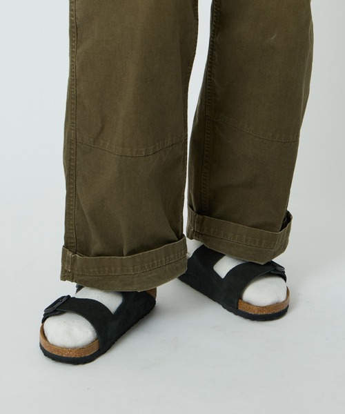 BIRKENSTOCK（ビルケンシュトック）の「[BIRKENSTOCK/ビルケンシュトック] ARIZONA アリゾナ スエードレザー サンダル（サンダル・メンズ・ブラック/ベージュ・26/26.5/27）」の8枚目の写真