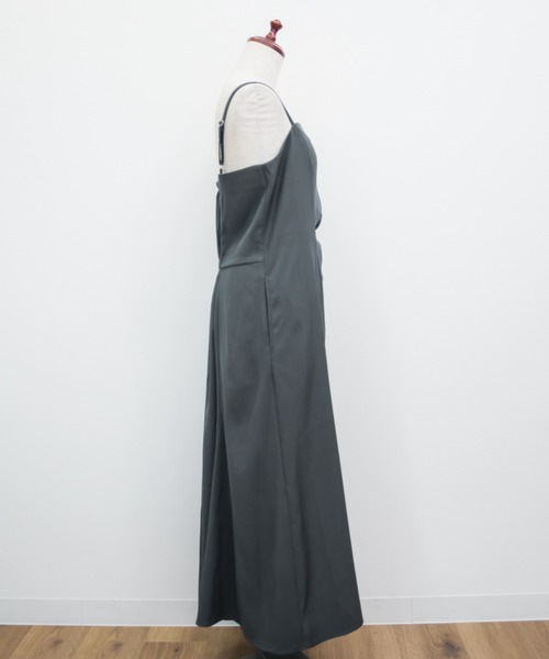 CLETTE(クレット)の「CLETTEオリジナルアシメサイドリボンキャミワンピース(ワンピース・レディース・チャコールグレー/ブラック/ベージュ・4L/3L/LL)」の21枚目の写真