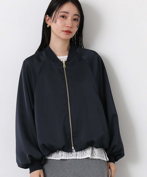 Gready Brilliant(グレディブリリアン)の「サテンバルーンヘムブルゾン(ブルゾン・レディース・ネイビー/グレイッシュベージュ・38)」の12枚目の写真