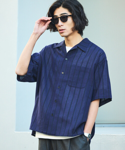 FREAK'S STORE(フリークスストア)の「限定展開 Relax Fit リラックスフィット シャドーストライプ オープンカラー シャツ(シャツ/ブラウス・メンズ・チャコールグレー/ブラック/ブラウン/ネイビー・SMALL/MEDIUM/LARGE)」の8枚目の写真