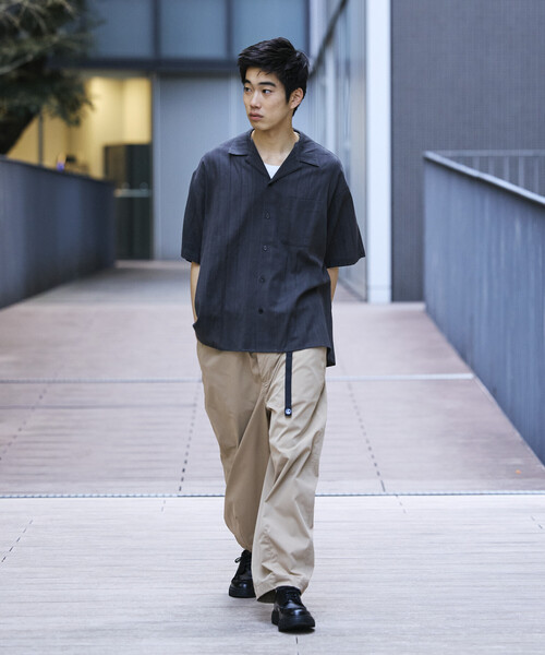 FREAK'S STORE(フリークスストア)の「限定展開 Relax Fit リラックスフィット シャドーストライプ オープンカラー シャツ(シャツ/ブラウス・メンズ・チャコールグレー/ブラック/ブラウン/ネイビー・SMALL/MEDIUM/LARGE)」の11枚目の写真