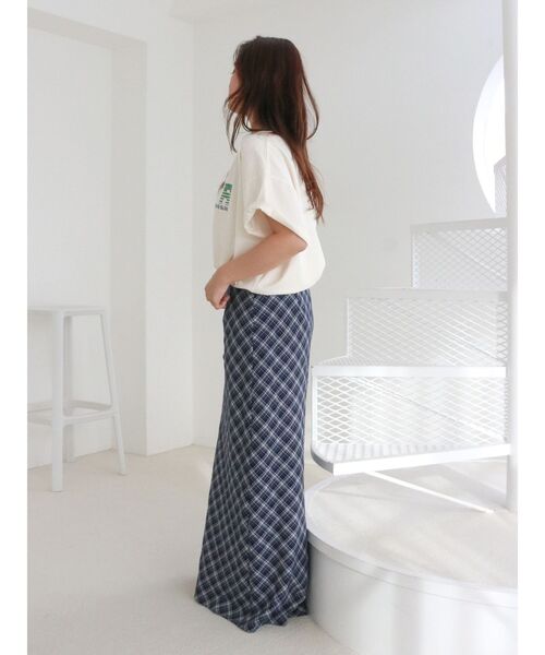 Ungrid（アングリッド）の「チェックアイラインスカート（スカート・レディース・ネイビー/ブラウン・FREE）」の13枚目の写真
