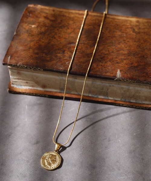 FUNALIVE（ファンアライブ）の「liberty ワントップネックレス　2デザイン展開 / ステンレス（ネックレス・メンズ・ゴールド/シルバー系その他/ゴールド系その他/シルバー・FREE）」の3枚目の写真