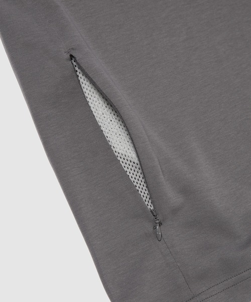 PUMA（プーマ）の「OVERSIZED SS TEE（Tシャツ/カットソー・メンズ・ブラック/ブラウン系その他/ベージュ系その他/グリーン系その他/グレー系その他・L/M）」の15枚目の写真