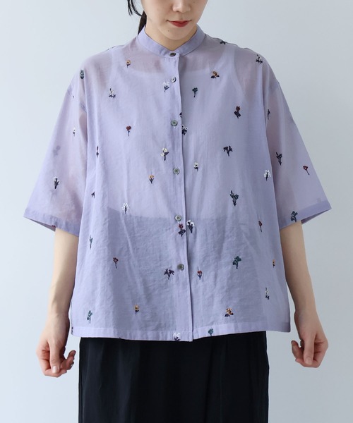 水曜日限定お値下げ【新品】yuni お花ブラウスとイタリアンカラードットシャツ Cotton/Nylon sheer floral刺繍half sleeves シャツ（シャツ/ブラウス
