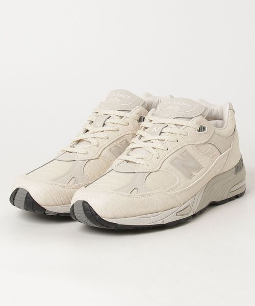 NEW BALANCE(ニューバランス)の「M991 CR1(スニーカー・メンズ・オフホワイト・27.0cm/27.5cm/28.0cm/28.5cm/29.0cm/25.5cm/26.0cm)」の1枚目の写真