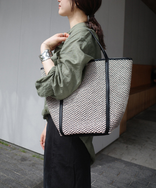 marco masi(マルコマージ)の「MARCOMASI/マルコマージ summer tote(トートバッグ・レディース・アイボリー/ベージュ・FREE)」の17枚目の写真