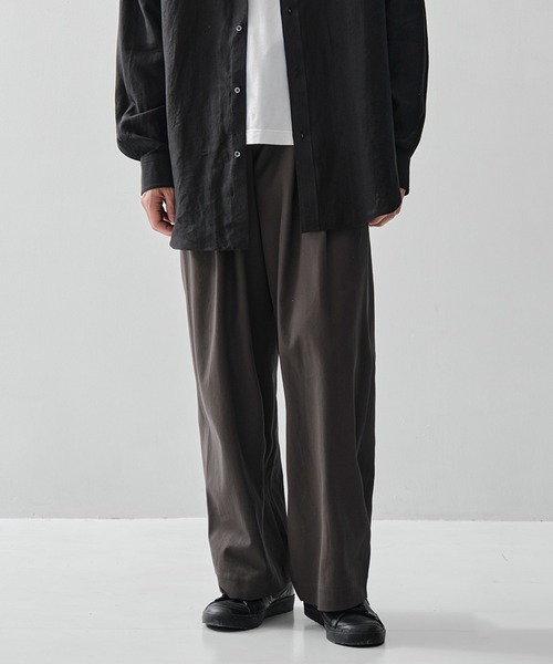 markaware(�}�[�J�E�F�A)�́yMARKAWARE/�}�[�J�E�F�A�zTRIPLE PLEATED EASY TROUSERS/60/2�I�[�K�j�b�N���R�{�C��3/2�c�C�� / �g���v���v���[�e�b�h�C�[�W�[�g���E�U�[�Y(�X���b�N�X)