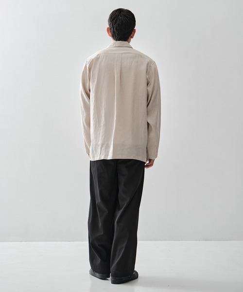 markaware(マーカウェア)の「【MARKAWARE/マーカウェア】TRIPLE PLEATED EASY TROUSERS/【接触冷感・通気性・ドライタッチ・清涼感】60/2オーガニック強燃ボイル3/2ツイル / トリプルプリーテッドイージートラウザーズ(スラックス・メンズ・ブラック/ダークグレー・1/3/2)」の4枚目の写真