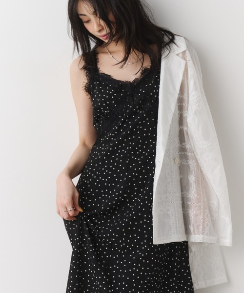 Unitage(ユニテージ)の「レースデザイン総柄キャミワンピース ドット/花柄(ワンピース・レディース・ブラック/アイボリー/ネイビー/その他・FREE)」の6枚目の写真