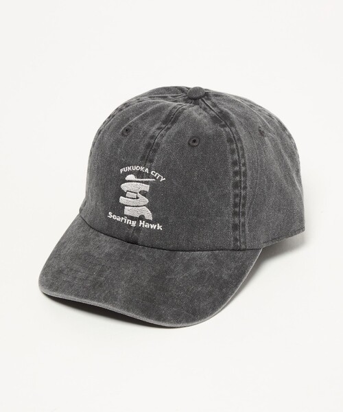 green label relaxing(グリーンレーベルリラクシング)の「【別注】<SoftBank HAWKS×INFIELDER DESIGN×GLR>ロゴ キャップ(キャップ・メンズ・ダークグレー/イエロー・FREE)」の2枚目の写真