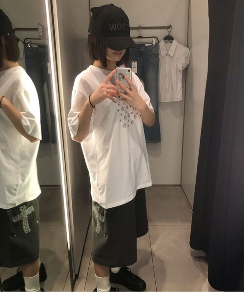 ITZAVIBE(イッザバイブ)の「CROSS POCKET BERMUDA PANTS - CHARCOAL(その他パンツ・レディース・その他・MEDIUM/LARGE)」の14枚目の写真