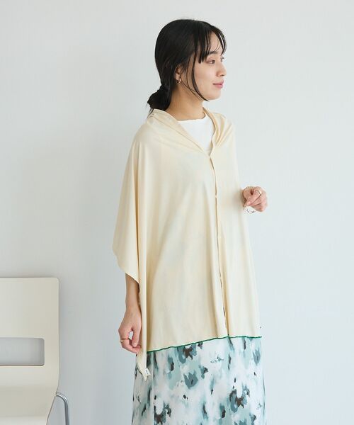CRAFT STANDARD BOUTIQUE(クラフトスタンダードブティック)の「Wpc./ダブリュピーシー UVカット/接触冷感 3WAYショールカーディガン(カーディガン/ボレロ・レディース・ブラック/グレー/オフホワイト・FREE)」の5枚目の写真