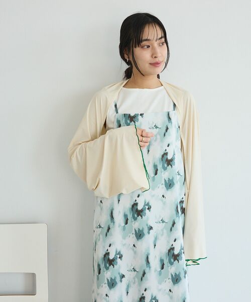 CRAFT STANDARD BOUTIQUE(クラフトスタンダードブティック)の「Wpc./ダブリュピーシー UVカット/接触冷感 3WAYショールカーディガン(カーディガン/ボレロ・レディース・ブラック/グレー/オフホワイト・FREE)」の10枚目の写真