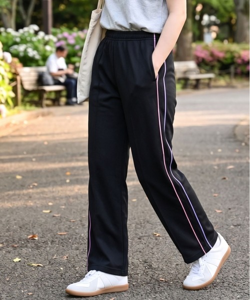 K-SWISS(ケースイス)の「【K-SWISS/ケースイス】ブリスターレングスパンツ股下66cm/ジャージ ロングパンツ サイドライン ストレート ウエストゴム イージー スポーツ 春夏秋(その他パンツ・レディース・ブラック/チャコールグレー/ネイビー・LARGE/MEDIUM/X-LARGE)」の2枚目の写真