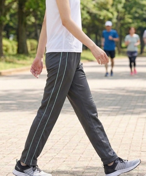 K-SWISS(ケースイス)の「【K-SWISS/ケースイス】ブリスターレングスパンツ股下66cm/ジャージ ロングパンツ サイドライン ストレート ウエストゴム イージー スポーツ 春夏秋(その他パンツ・レディース・ブラック/チャコールグレー/ネイビー・LARGE/MEDIUM/X-LARGE)」の5枚目の写真