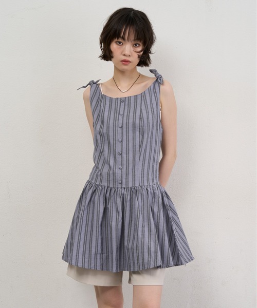 NUJOH(ヌゾ)の「Stripe Tie-Shoulder Mini Tunic Dress / ストライプタイショルダーミニチュニックワンピース(ワンピース・レディース・アイボリー/ブルー・FREE)」の2枚目の写真