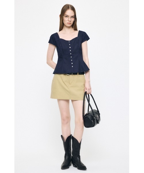 MOUSSY（マウジー）の「BUTTON UP FITTED ブラウス（シャツ/ブラウス・レディース・ホワイト/ダークブルー/ベージュ・1/2）」の6枚目の写真