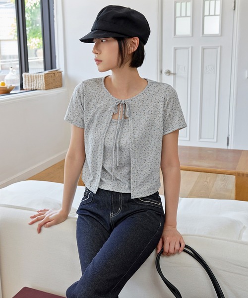 UNE MANSION(ユヌマンション)の「花柄シンプルキャミソール&半袖カーディガンSET ITEM(Tシャツ/カットソー・レディース・グレー/アイボリー/クリーム・FREE)」の6枚目の写真