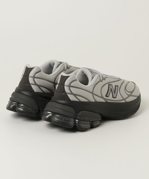 NEW BALANCE(ニューバランス)の「Abzorb 5030(スニーカー・メンズ・グレー/ブラック×シルバー・23.0cm/22.5cm/27.5cm/27.0cm/26.5cm/26.0cm/25.5cm/25.0cm/30.0cm/29.0cm/28.5cm/28.0cm/24.5cm/24.0cm/23.5cm)」の8枚目の写真
