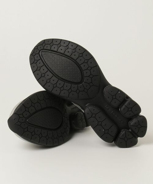 NEW BALANCE(ニューバランス)の「Abzorb 5030(スニーカー・メンズ・グレー/ブラック×シルバー・23.0cm/22.5cm/27.5cm/27.0cm/26.5cm/26.0cm/25.5cm/25.0cm/30.0cm/29.0cm/28.5cm/28.0cm/24.5cm/24.0cm/23.5cm)」の9枚目の写真