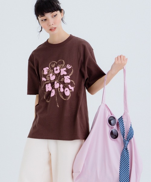FLUKE HOLIC(フロックホリック)の「Puff logo print TEE(Tシャツ/カットソー・レディース・ブラウン/ホワイト/ネイビー・LARGE/MEDIUM/SMALL)」の13枚目の写真