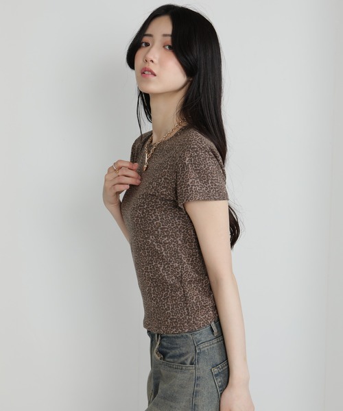 pumpkin port(パンプキンポート)の「ヒョウ柄チビTシャツ(Tシャツ/カットソー・レディース・ブラウン/グレー・M)」の11枚目の写真