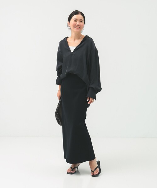 Demi-Luxe BEAMS(デミルクス ビームス)の「キュプラ Vネック プルオーバーシャツ(シャツ/ブラウス・レディース・ブラウン/ブラック系その他4・36/38)」の7枚目の写真