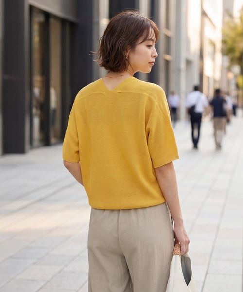 STYLE DELI(スタイルデリ)の「【LUXE】麻混リラックスVネックニットトップス(Tシャツ/カットソー・レディース・イエロー/ブラック/ホワイト/パープル・FREE)」の5枚目の写真