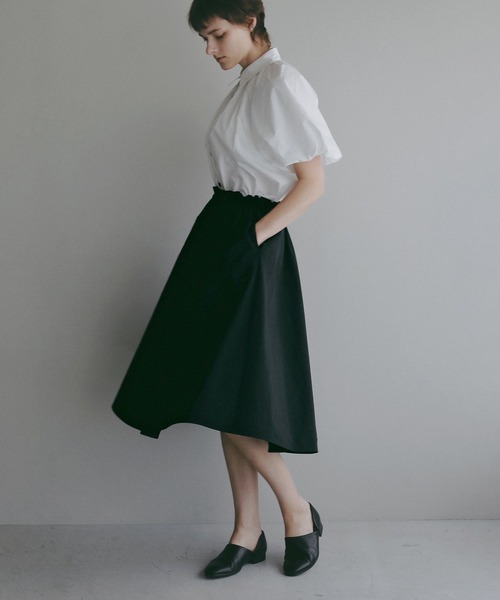 MANOF（マノフ）の「WAIST GATHERED FLARED SKIRT（スカート・レディース・キャメル/ブラック・S/M）」の16枚目の写真