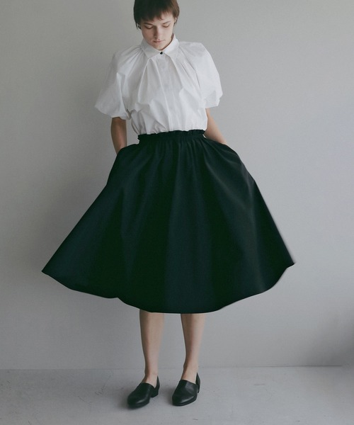MANOF（マノフ）の「WAIST GATHERED FLARED SKIRT（スカート・レディース・キャメル/ブラック・S/M）」の15枚目の写真