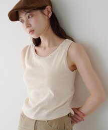 カップ付きスタッズタンク