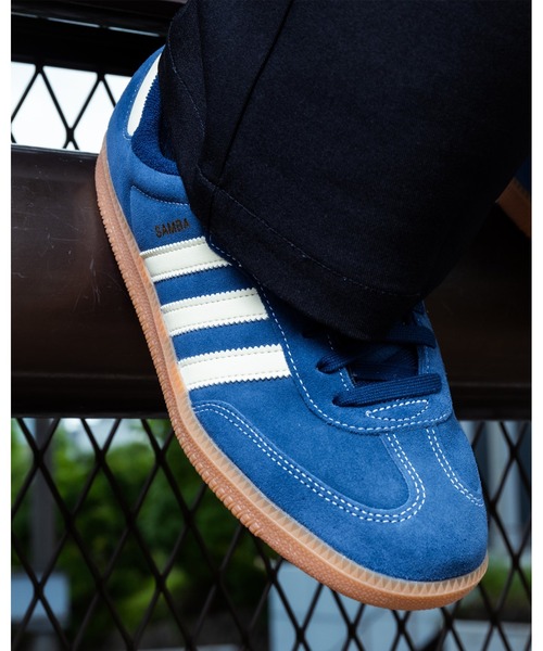 adidas(アディダス)の「アディダス 【adidas】- 【SAMBA OG Night Indigo/Warm Vanilla/GUM2(Light Brown) KK2273 】(スニーカー・メンズ・インディゴブルー・24.5cm/24.0cm/23.5cm/23.0cm/28.5cm/28.0cm/27.5cm/27.0cm/26.5cm/26.0cm/25.5cm/25.0cm)」の13枚目の写真