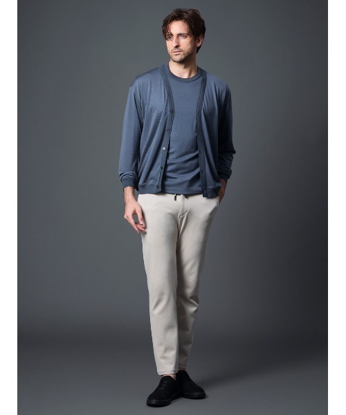 AOURE(アウール)の「DEVICE1 QUICK NERO NUBUCK(スニーカー・メンズ・ブラック・25.5cm/26.5cm/27.5cm/28.5cm)」の6枚目の写真