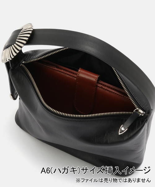 TOGA TOO(トーガトゥ)の「TOGA TOO/トーガトゥ Leather mini bag バッグ(ハンドバッグ・レディース・ブラック・FREE)」の3枚目の写真