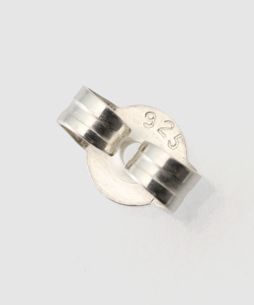 FRAMeWORK（フレームワーク）の「SASKIA DIEZ/サスキア ディツ FLUID EARRING SHORT（ピアス（両耳用）・レディース・シルバー・FREE）」の6枚目の写真