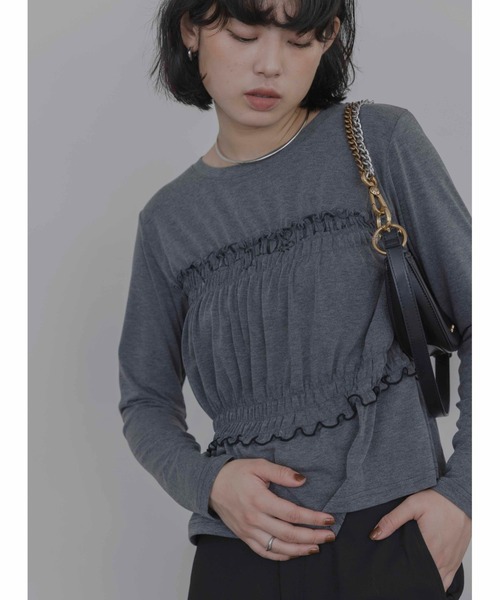 Eimee Law(エイミーロウ)の「ベアレイヤード シャーリングテキストトップス(Tシャツ/カットソー・レディース・ブラック/ダークグレー/ベージュ/ダークブラウン・FREE)」の13枚目の写真