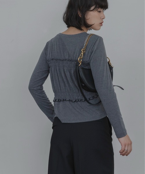 Eimee Law(エイミーロウ)の「ベアレイヤード シャーリングテキストトップス(Tシャツ/カットソー・レディース・ブラック/ダークグレー/ベージュ/ダークブラウン・FREE)」の14枚目の写真