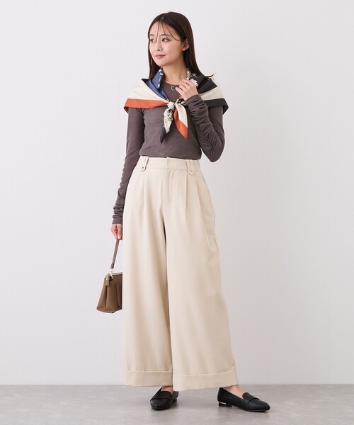 Jayro(ジャイロ)の「ボタンデザインワイドストレートパンツ(その他パンツ・レディース・ベージュ/チャコールグレー・M)」の13枚目の写真