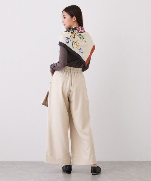 Jayro(ジャイロ)の「ボタンデザインワイドストレートパンツ(その他パンツ・レディース・ベージュ/チャコールグレー・M)」の15枚目の写真