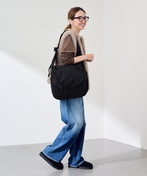 FRAMeWORK(フレームワーク)の「THE NORTH FACE / ザノースフェイス FICUS SHOULDER(ショルダーバッグ・レディース・ブラック/ライトグレー・FREE)」の3枚目の写真