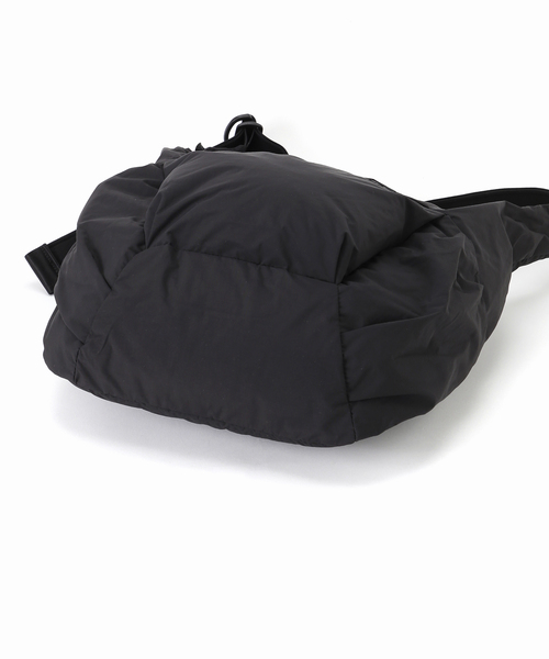 FRAMeWORK(フレームワーク)の「THE NORTH FACE / ザノースフェイス FICUS SHOULDER(ショルダーバッグ・レディース・ブラック/ライトグレー・FREE)」の20枚目の写真