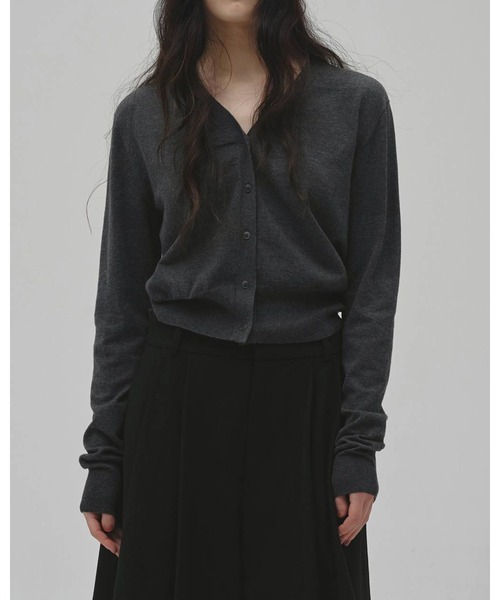 TODAYFUL(トゥデイフル)の「Cotton Cashmere Cardigan 12620506(カーディガン/ボレロ・レディース・チャコールグレー/ブラウン/ブラック・FREE)」の2枚目の写真